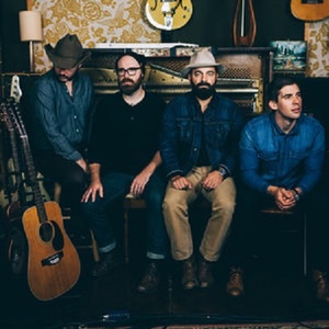 Drew Holcomb And The Neighbors