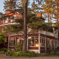 Souwester Historic Lodge & Vintage Travel Trailer Resort, Ilwaco, WA