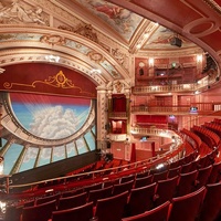 New Wimbledon Theatre, Londres