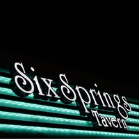 Conciertos de rock en Six Springs Tavern, Richardson, TX Six Springs Tavern, Richardson, TX