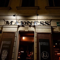 Madness Bar pub, Dresde