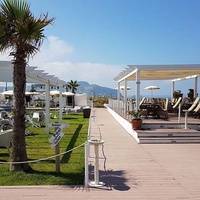 Panorama Beach Club, Nápoles