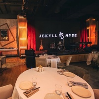 Jekyll & Hyde, Sarátov