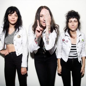 The Coathangers