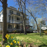 Conciertos de rock en 1898 Waverly Inn, Hendersonville, NC 1898 Waverly Inn, Hendersonville, NC