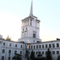 Okruzhnoy Dom Ofitserov, Ekaterimburgo