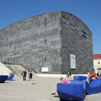 Museumsquartier Halle E, Viena