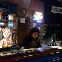 Crazy Bull Café, Génova