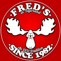 Fred's Bar & Grill, Baton Rouge, LA