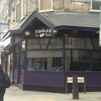 The Fiddler, Londres