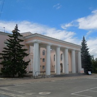 Ukrainskii Muzykalno-Dramaticheskii Teatr, Lugansk