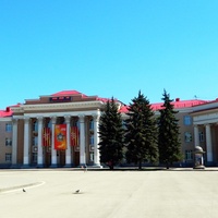 Dvorets kultury, Novokuibyshevsk