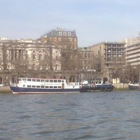 Temple Pier, Londres