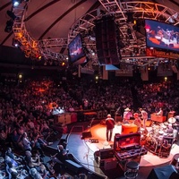 Flagstar at Westbury Music Fair, Westbury, NY