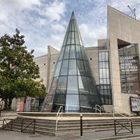 Espace Culturel Andre Malraux, París