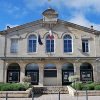 Mairie, San Polgues